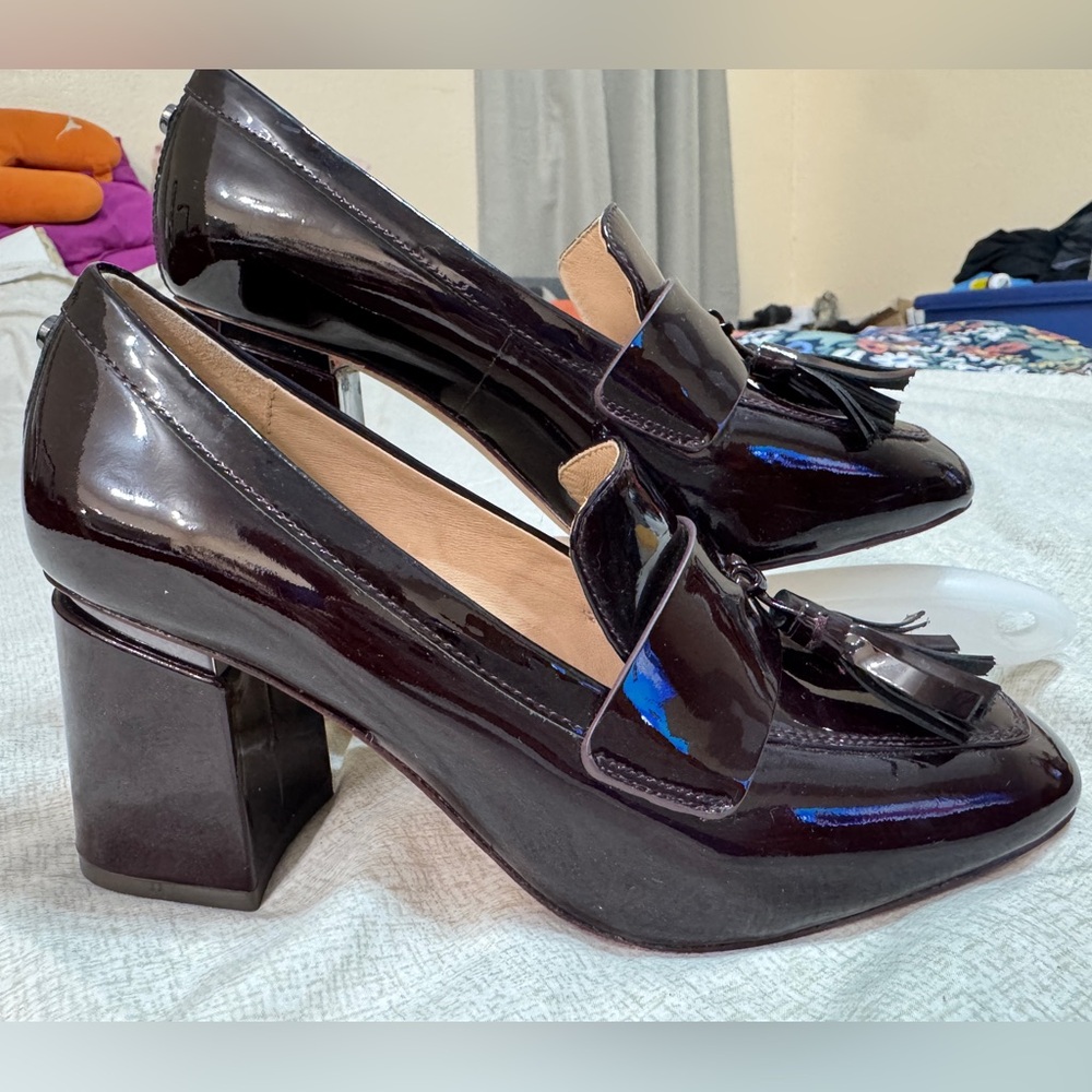 Antonio Melani Women's heeled loafers in Deep Brown